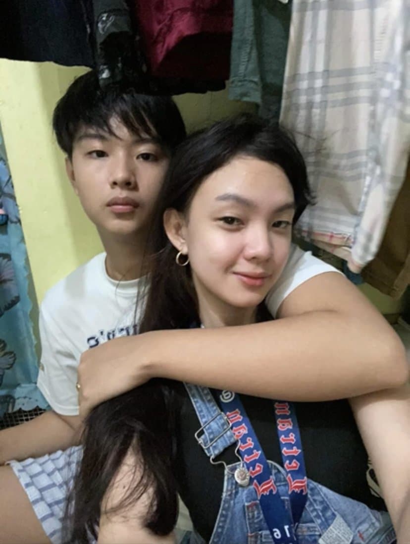 Jung got himself a lil whore