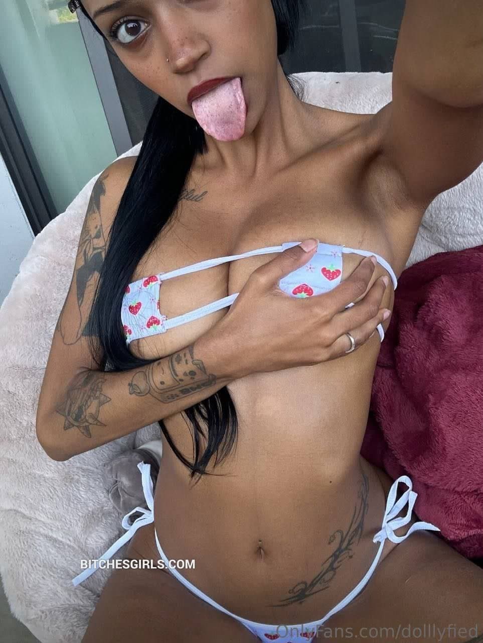 skinny dark skinned baddie