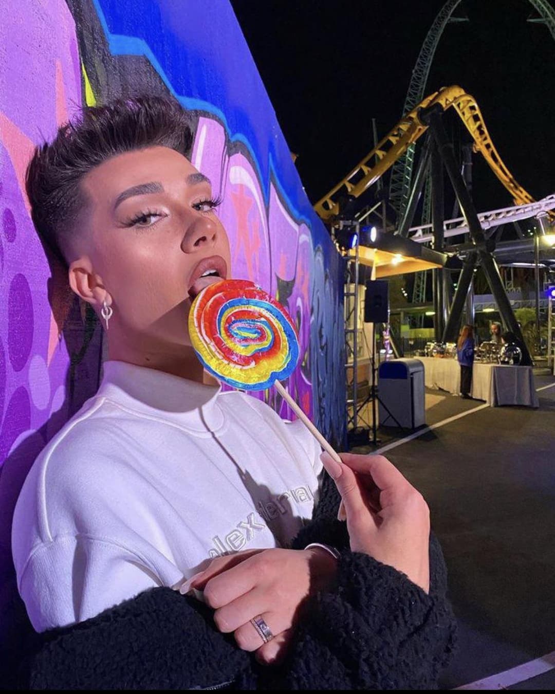 JAMES CHARLES ?? BEAUTIFUL GAYBOY ??????