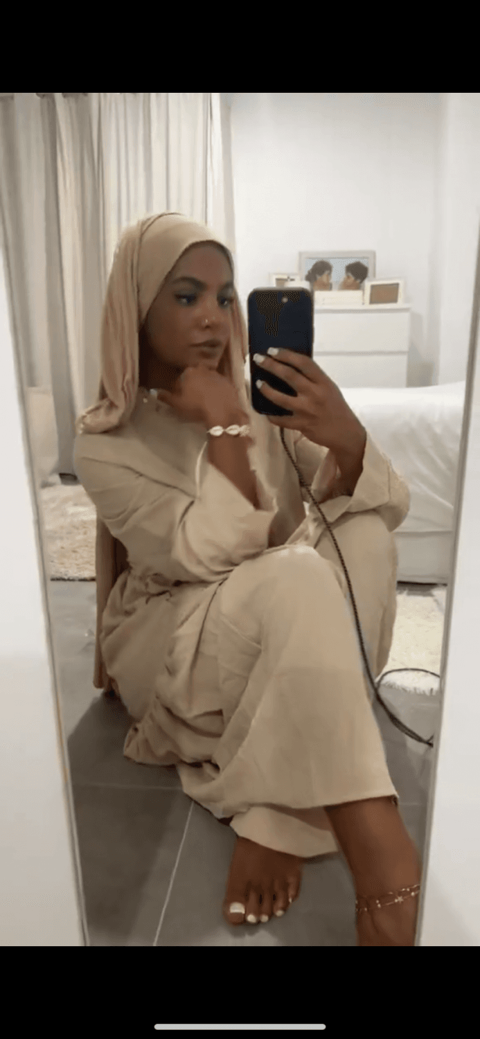 Hijabi Arab feet and spit compilation