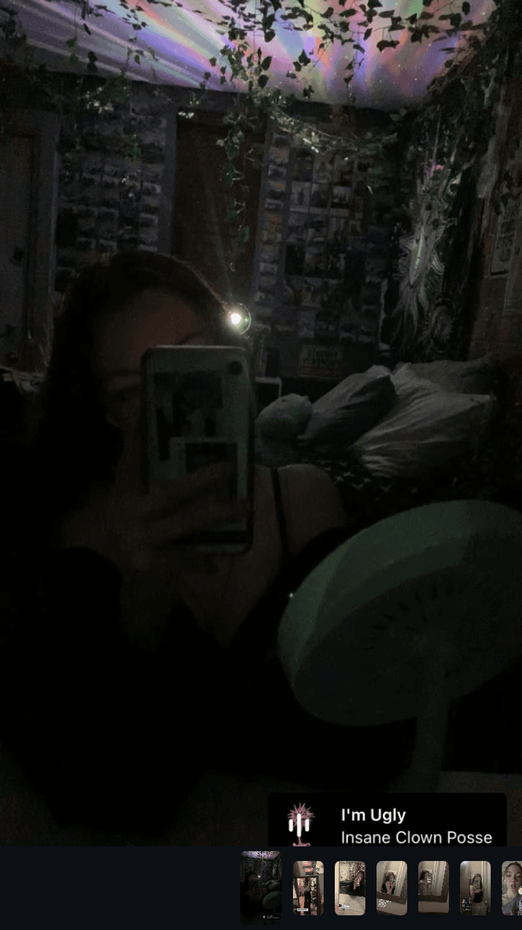 Sexy sluts Halloween ???