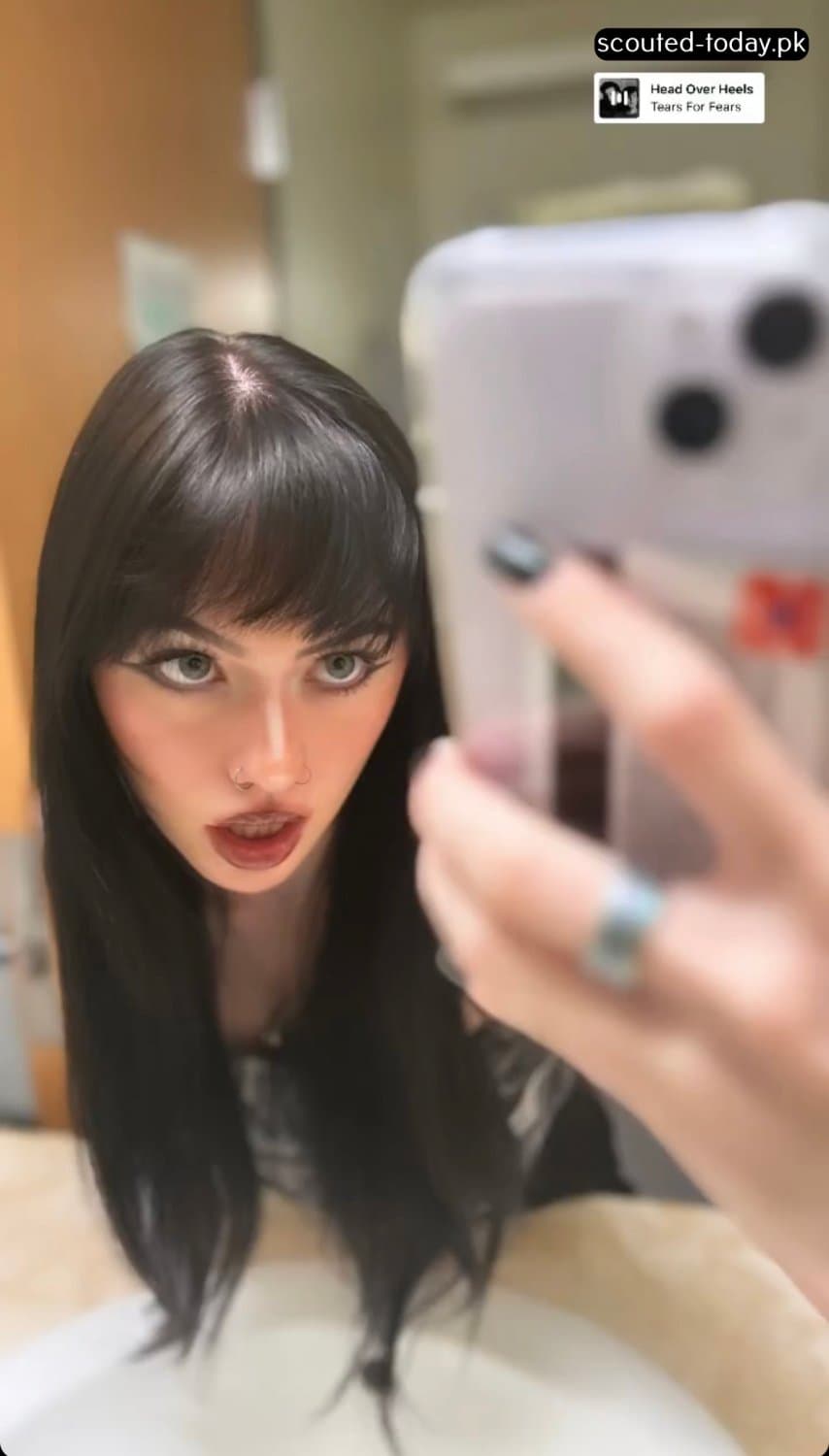 Ambria, hot emo girl leaked, if u want more Dm me