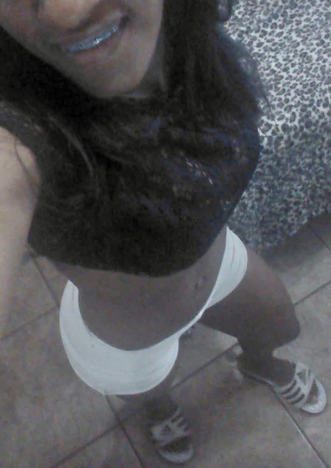 Click to view full size MINHA PUTA - Mona - Oque fariam com essa puta favelada ??? ???