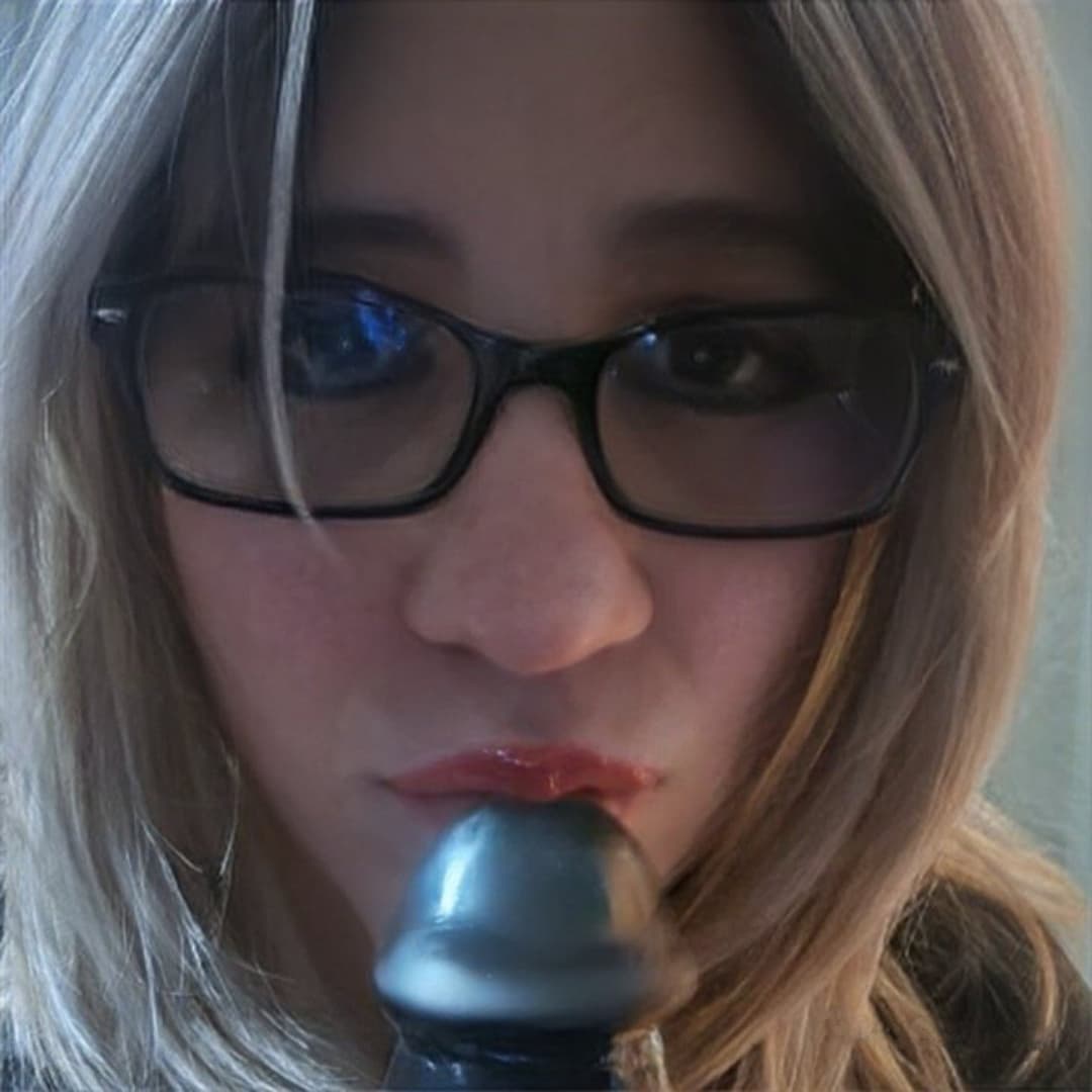 Toni the Cock smoker!