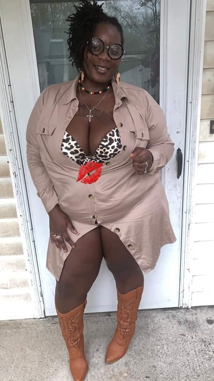 Dark Chocolate SSBBW Ebony Cougar I Would Not Pull Out 15