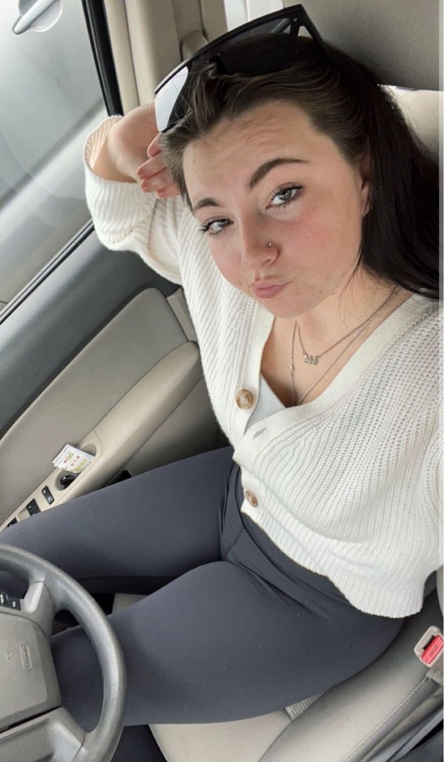 20 year old gym slut cindy