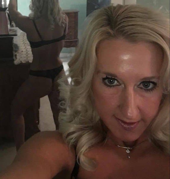 BLonde milf teacher sexts and fucks her teen student