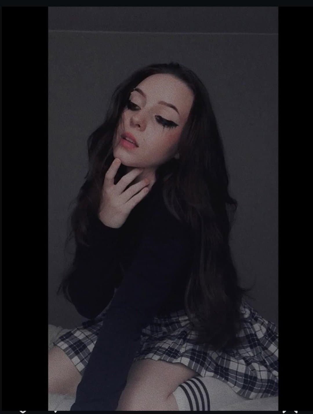 Wellen brook, gostosa de mal humor