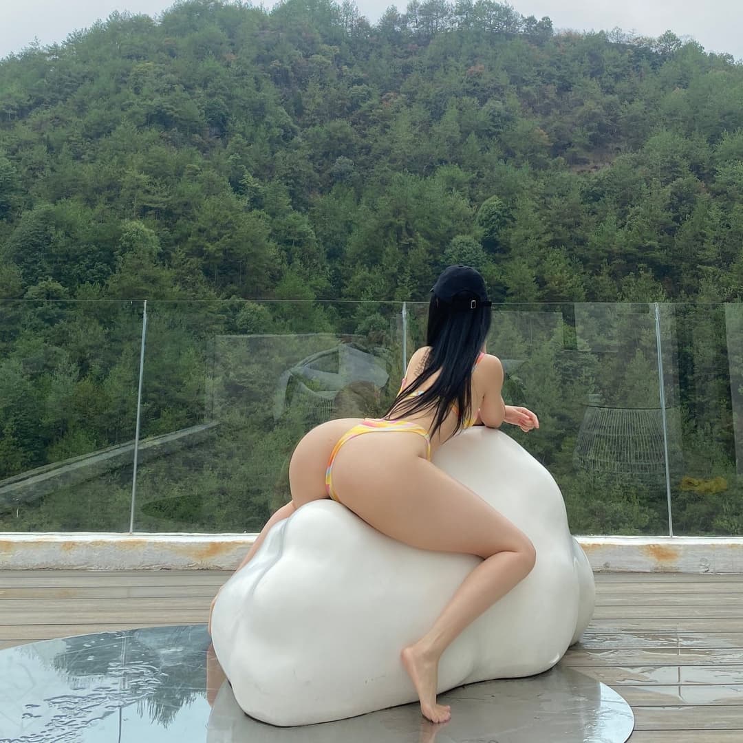 Click to view full size Qiao-nutts chinita culona (35)