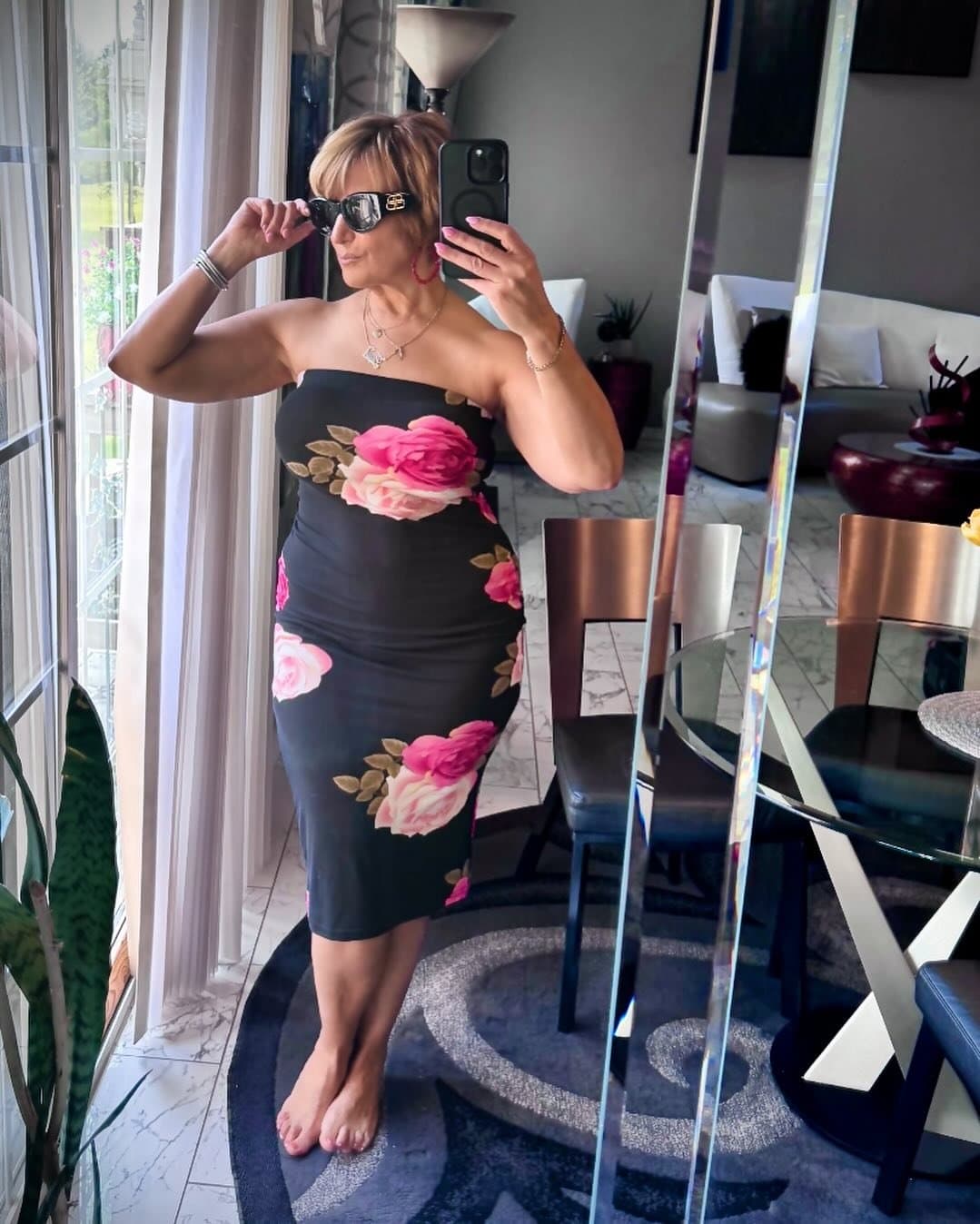 Thick Gilf flight attendant 2