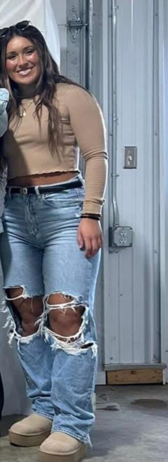 Kyra  Baker and her hot mom