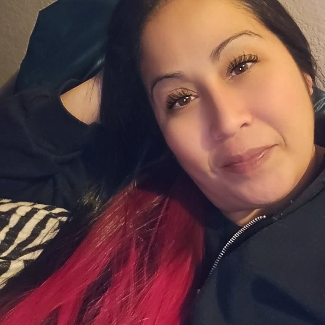 a slutty family that got submitted, send your family or irls if you want em shared like these whores