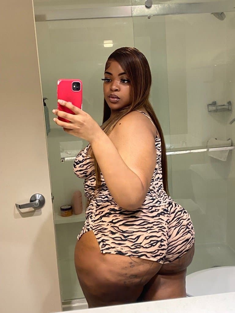 Stupid thick big ass booty cellulite ebony yams