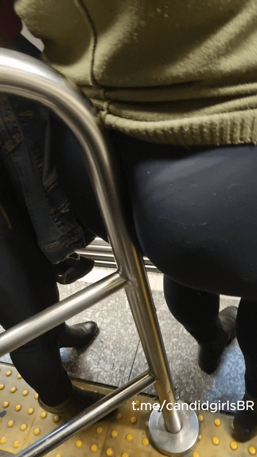 cu guloso engole barra legging