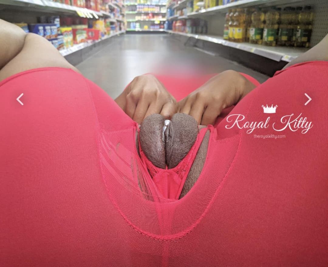 Phat ebony pussy | Fat black pussy | meaty lips | fat coochie black girl