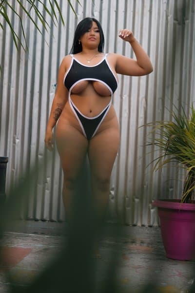 ElizabethRocher (livesex)