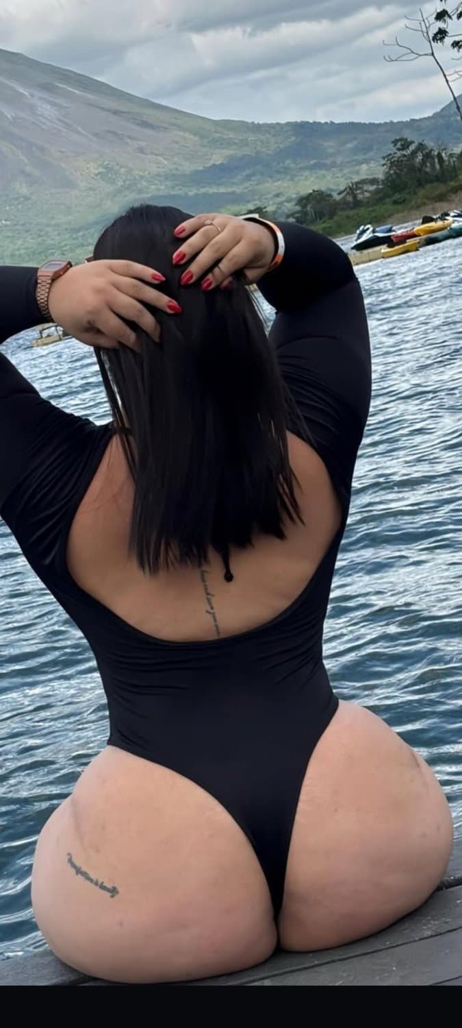 Cavala D+ um corpo desses foi feito pra fazer sexo, gostosa do Cel máquina de sexo transar