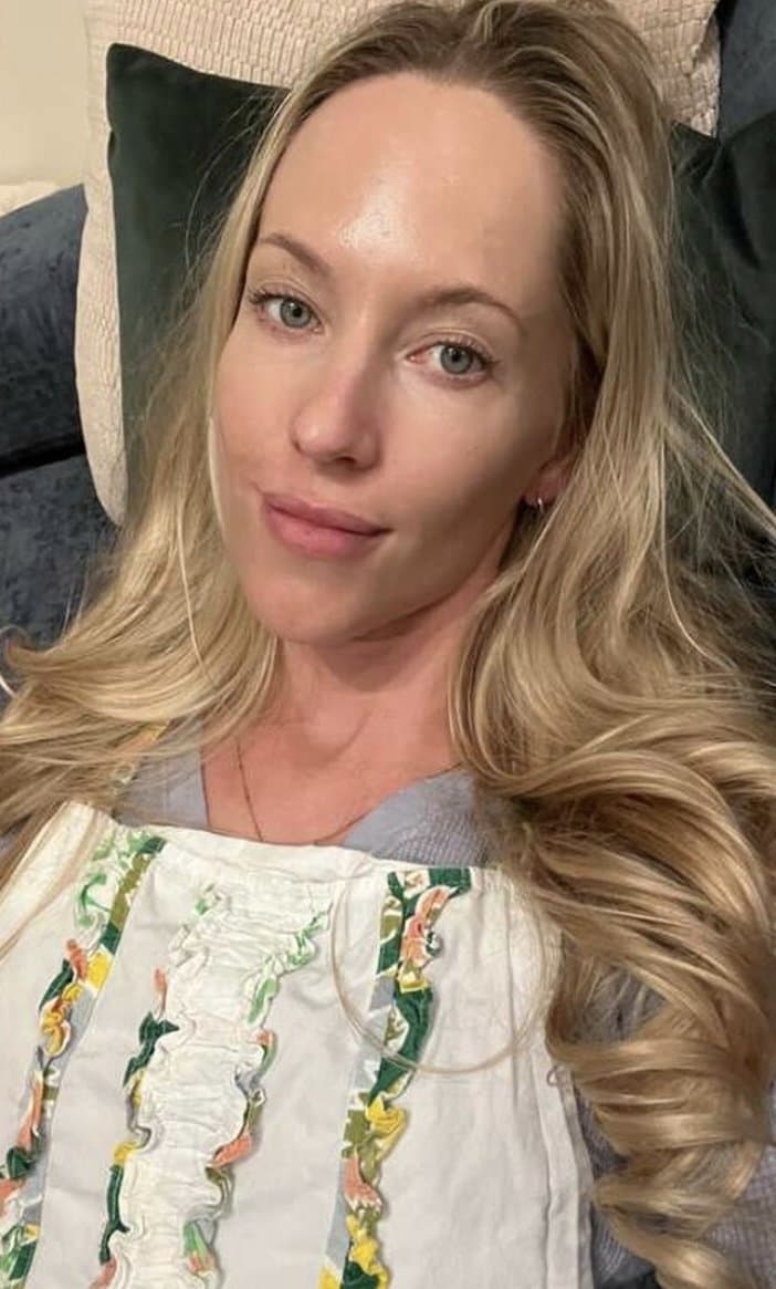 Esposa puta de gringo vazada pelo marido corno