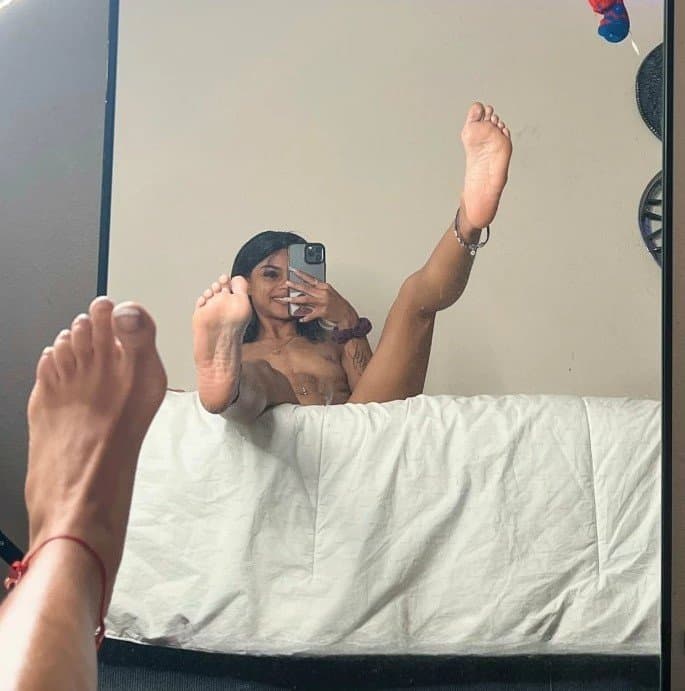 Perfect Slim Lightskin Beads Anal