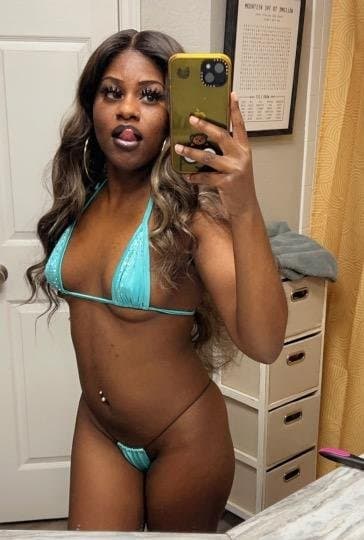 Slim Baddie with a Booty Exotic Dancer Daja