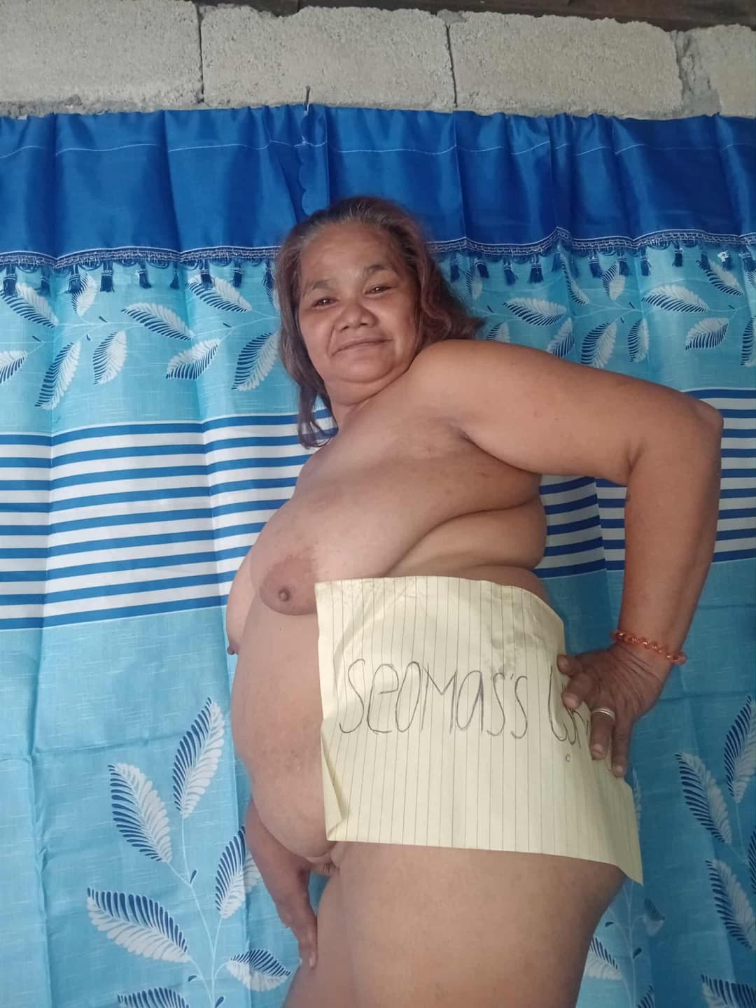 Click to view full size Trexie Asian Hooker aka AureaOlongapo from Olongapo, Philippines