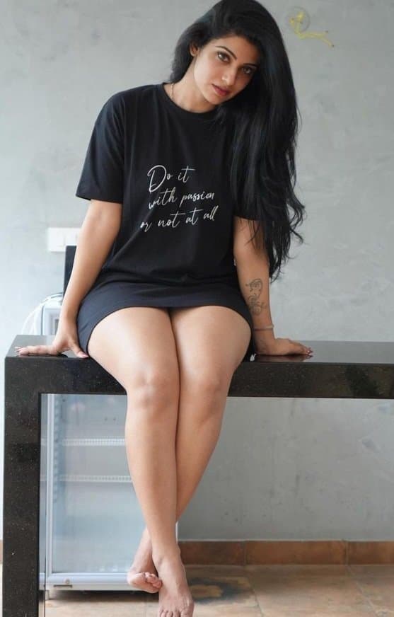 For indian feet lovers