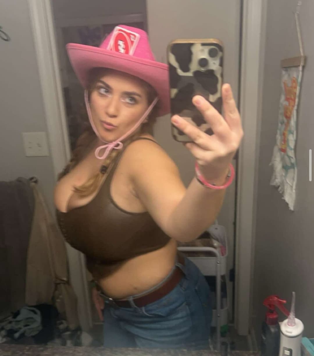 Big tit college slut named Cecilia aka Cece