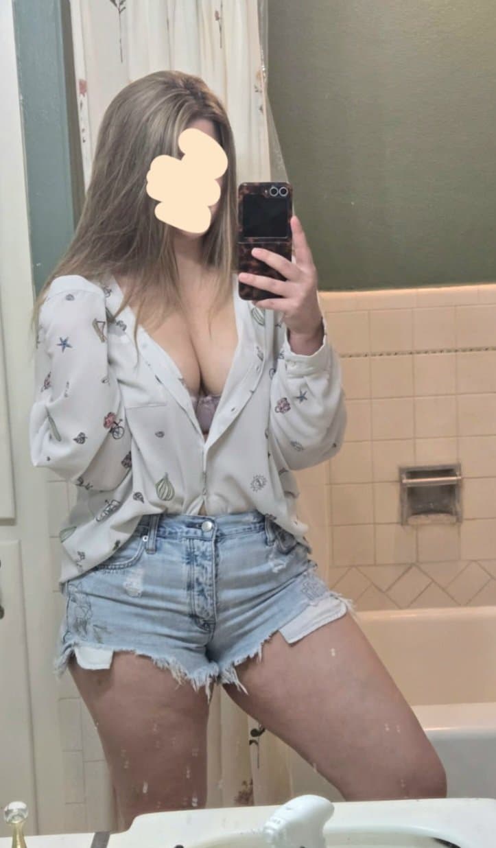 Wife with big natural tits. Secretly loves BBC gangbangs and masturbating herself to sleep