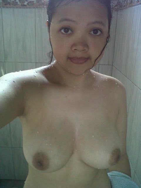 Chubby Big Tit Hijab Wearing Indonesian