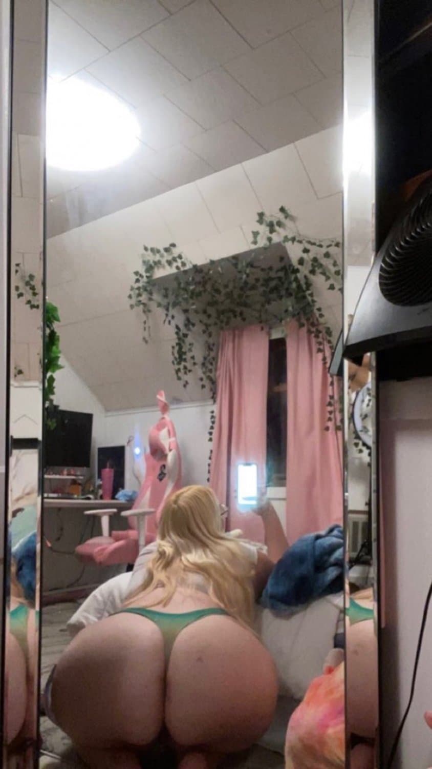 Fat ass white girl pawg