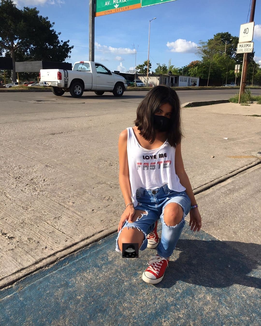 Anyi Gutierrez Niña deliciosa dediquenle pajas con lechita rico