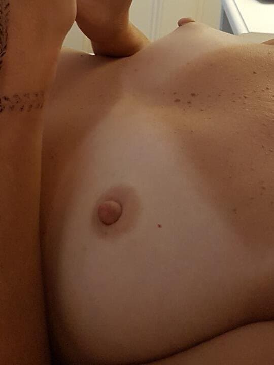 French webslut Stephanie waking up (Full Frontal Naked)