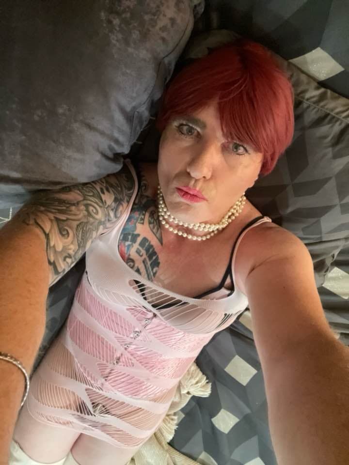 Sissy Cherry ? 43yo from QLD Australia ?? submissive bottom slutKik: Tailfeather81