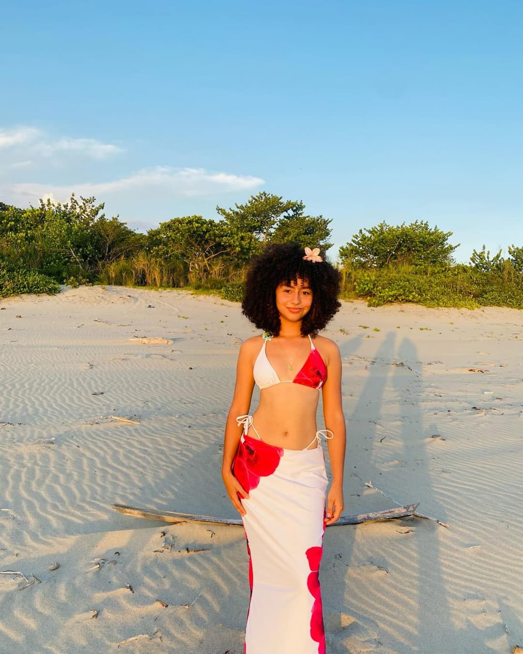 2 PUTAS MORENAS EN BIKINI (DIA 5) 1 DIA 1 PUTA HASTA ENCONTRAR A YADIRA