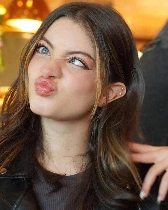 Meu álbum de duckfaces é pornfaces para vocês