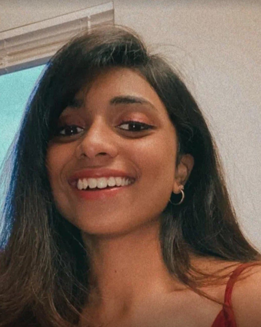 Traditional Kuwait Immigrant Sheethal Shares Tits In Confidence