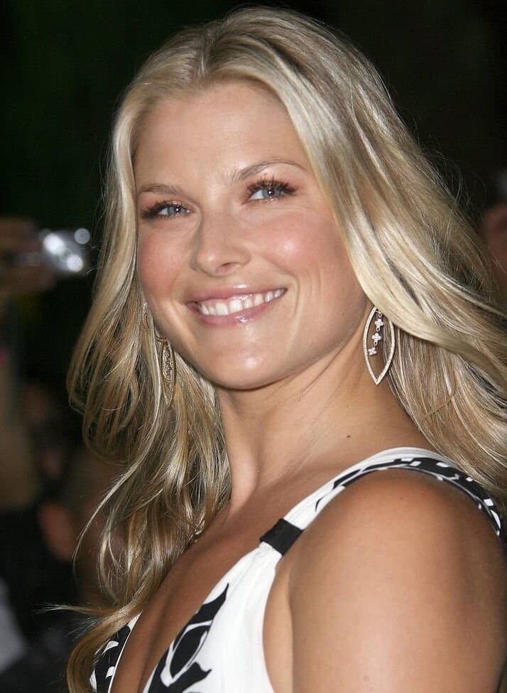Ali Larter Has Always Drain Me ?How Id Love To Suck On Those HardNipples & Fuck That Beautiful Milf