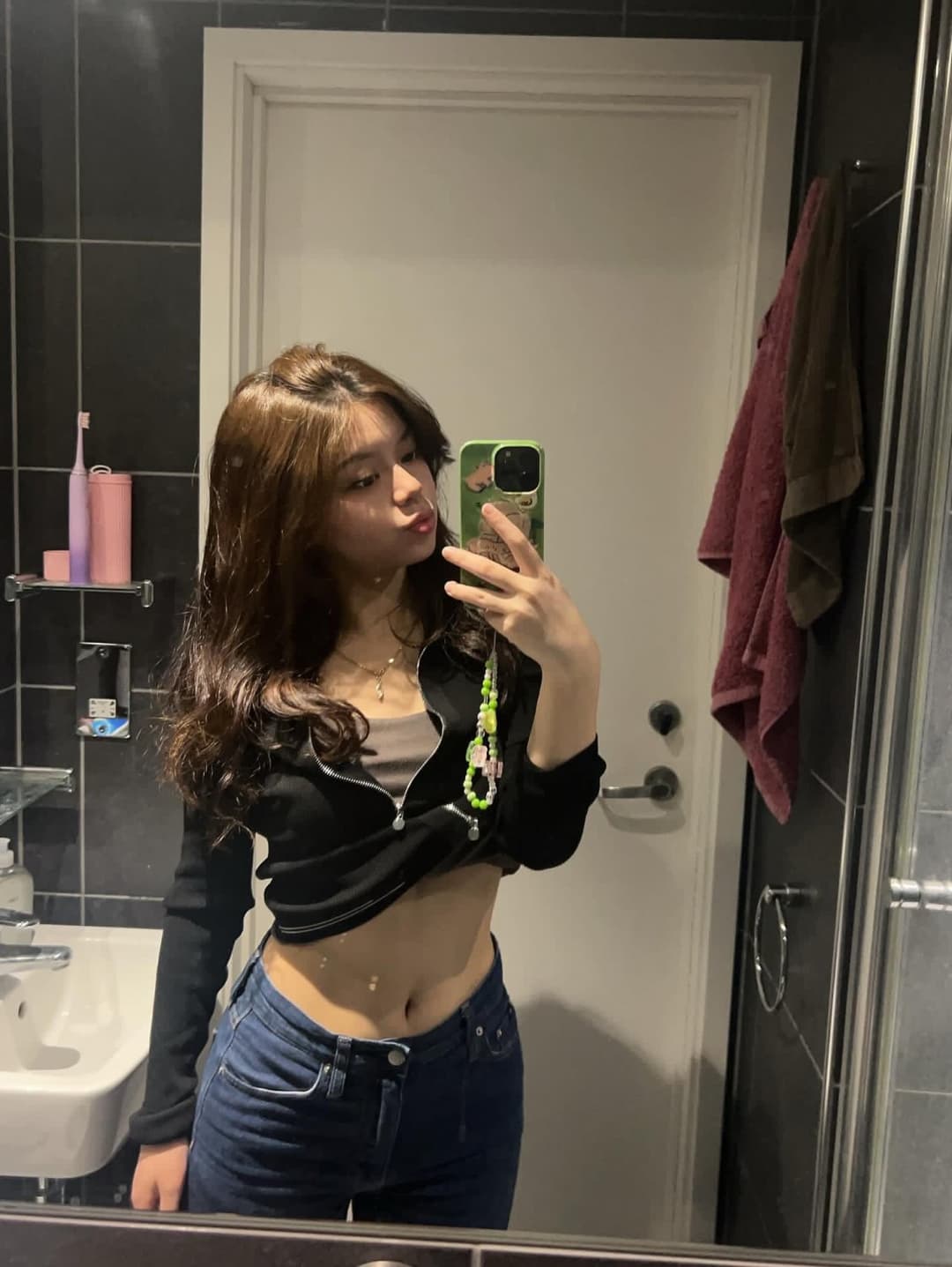 Korean cum back shot