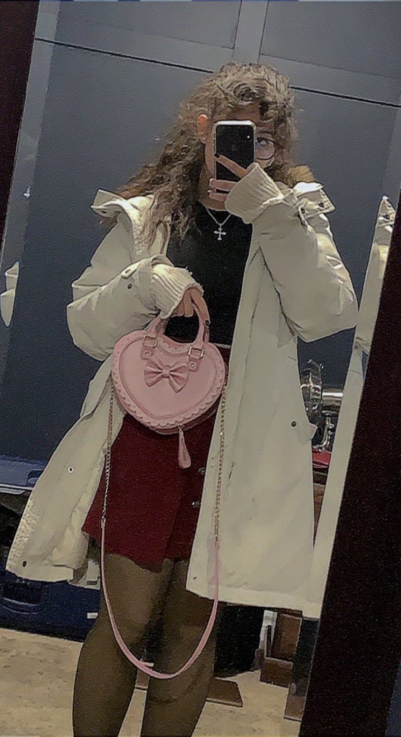 Attention Whore Ephie Wants Attention