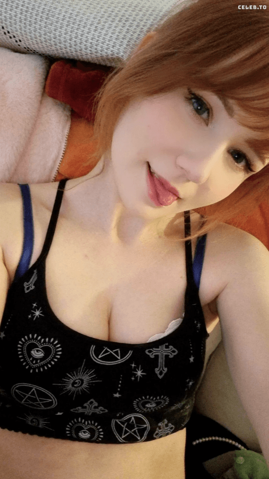 ULTIMATE KADDICOSPLAY POST. Give her more tribs…