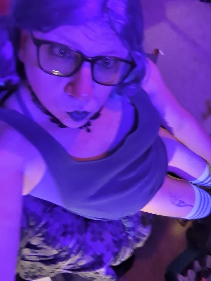 Sissy Fluffy craves exposure humiliation on display as a cumdoll for men’s enjoyment kik-FluffyD0ll