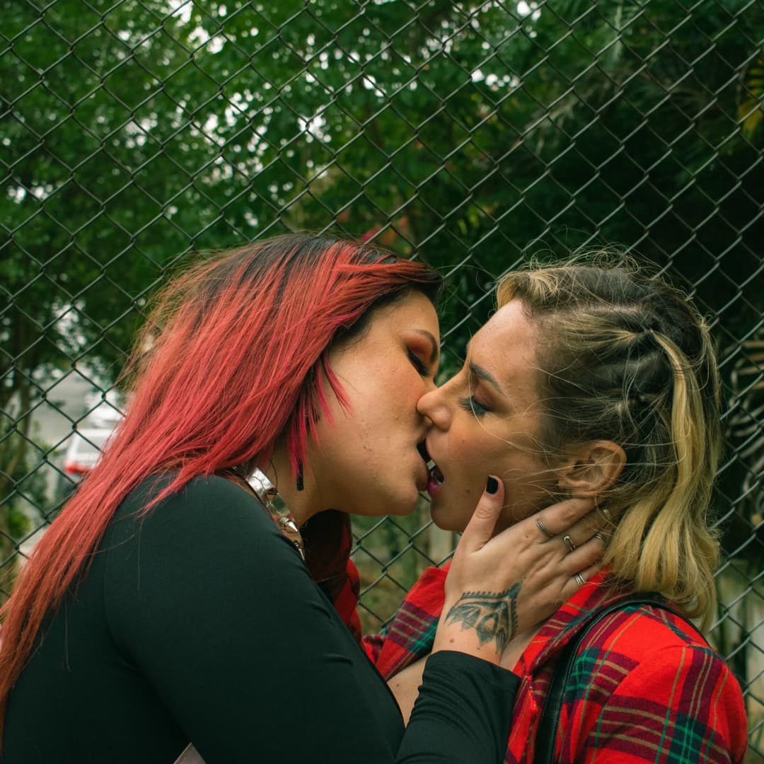 Click to view full size Emme White, Milf Ruiva Maravilhosa Toda Gostosa #Ruiva #Milf #Linda #PutaGostosa