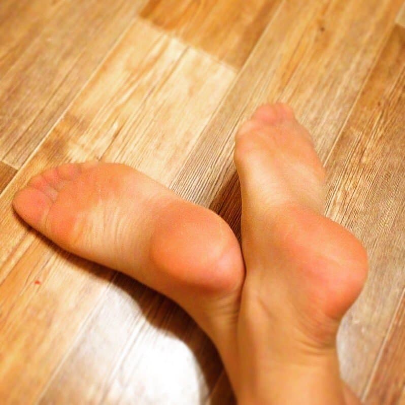 Hot Arches of Turkish Flight Attendant