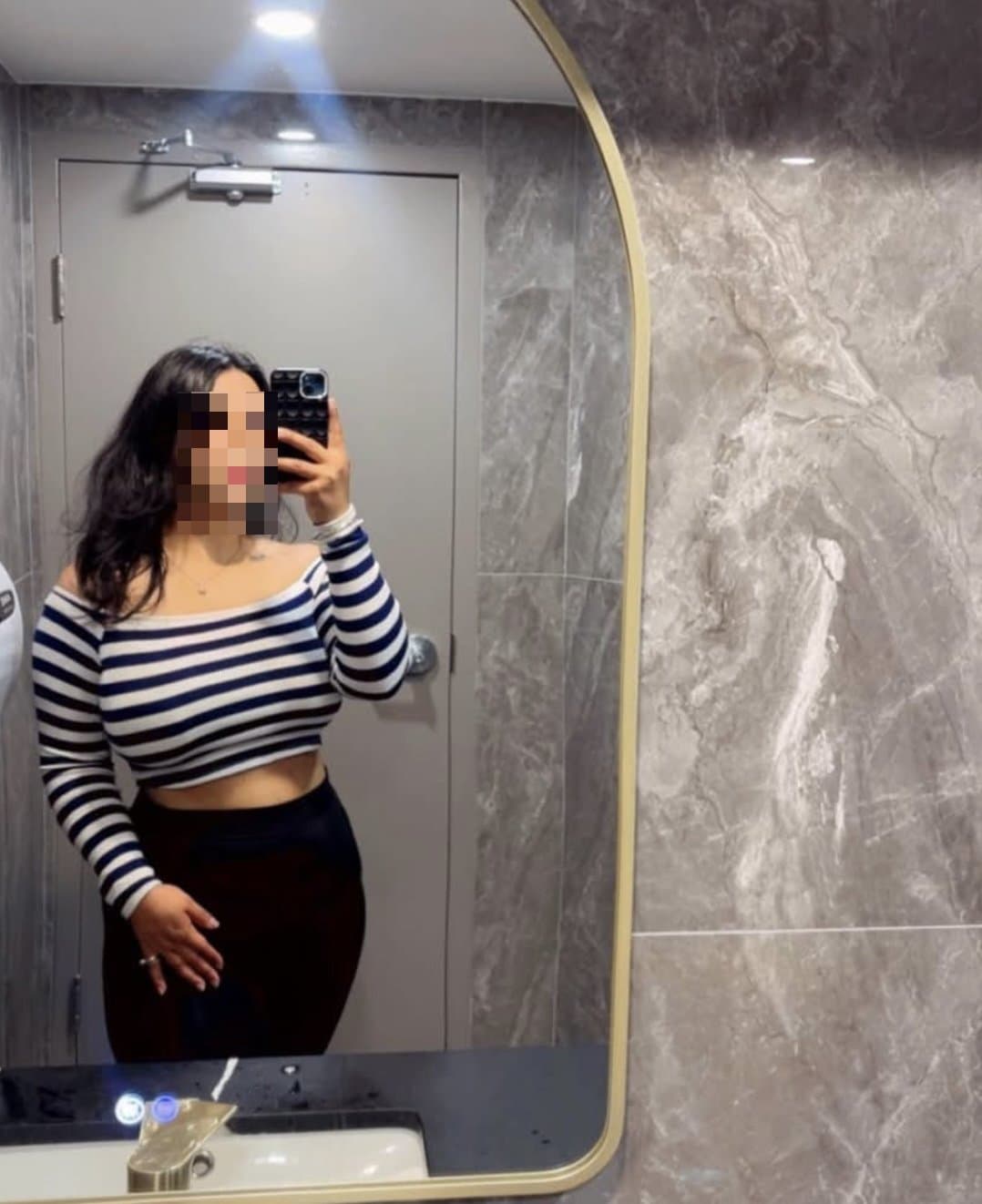 My Indian desi bhabhi hot ass big boobs bitch loves to share her daily photos for me to ?