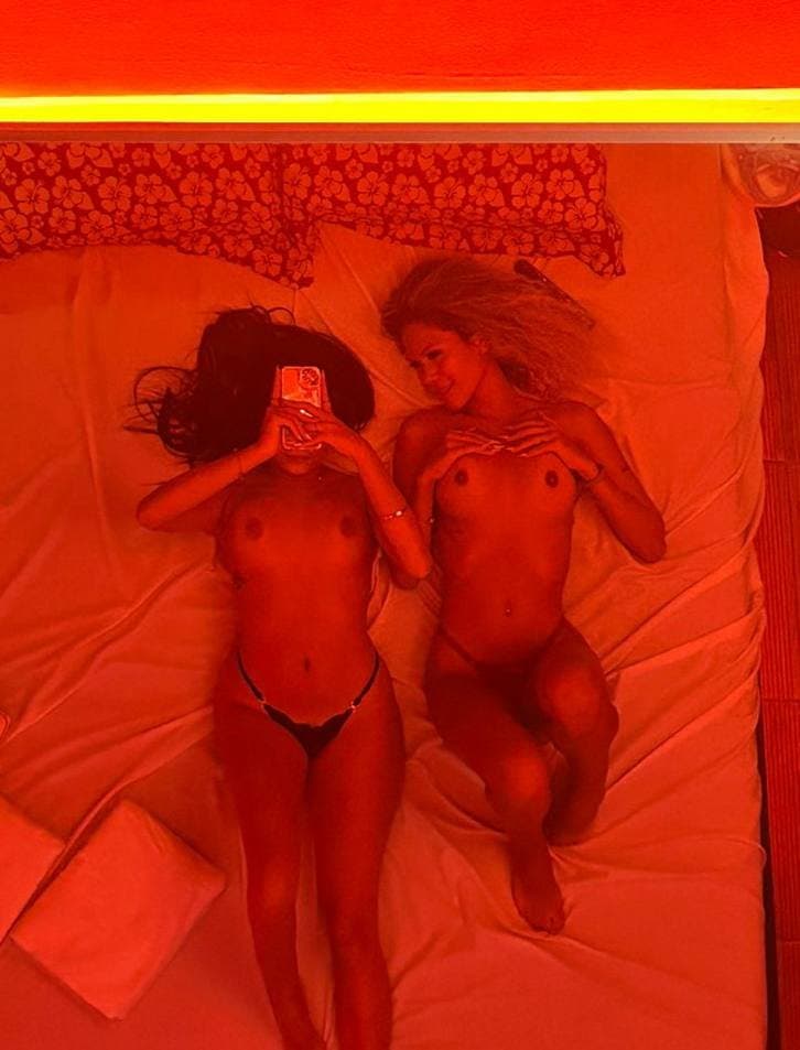 Sarah duany/sarah melox