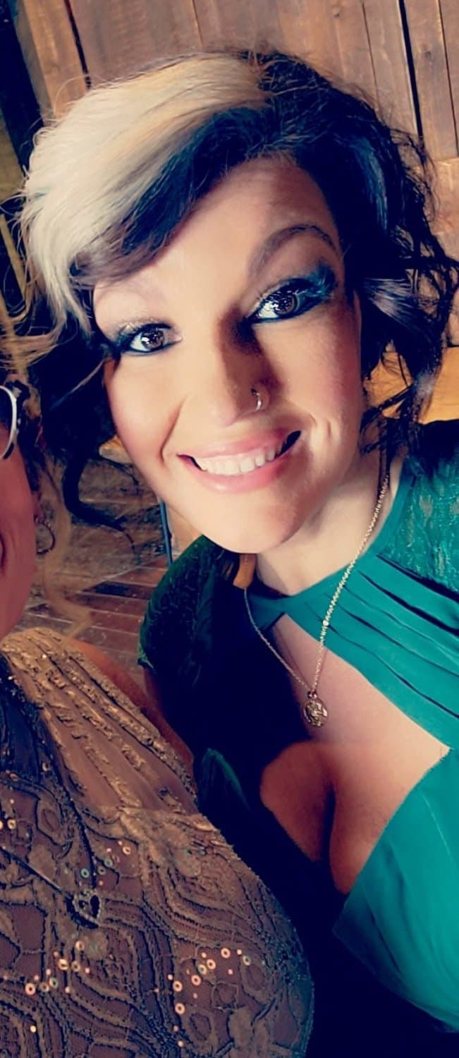 BBW MILF Loves giving head and Swallowing!