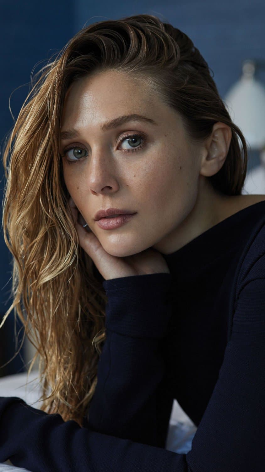 Click to view full size Elizabeth Olsen cum folder