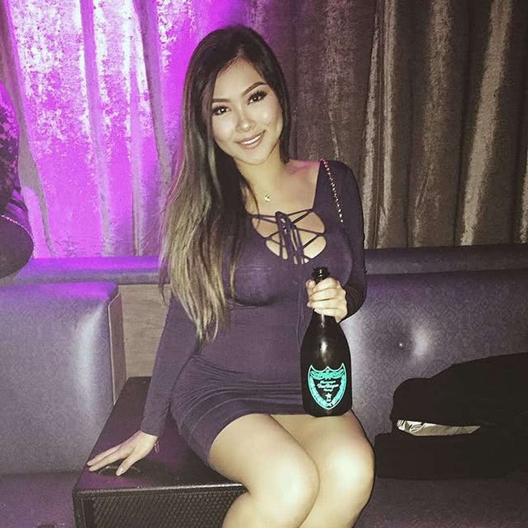 Click to view full size Vicki Li Part 1