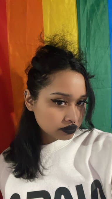 Click to view full size Ex coworker .. shes a lil freak who has a breeding kink