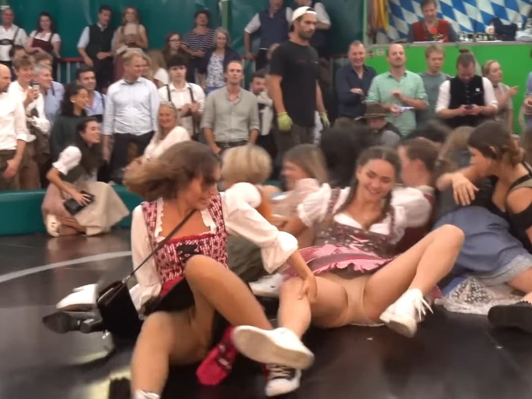 Click to view full size Devils Wheel Upskirts Pt. 2